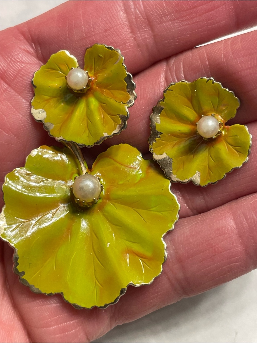 Mid-Century Green Enamel Flower Brooch and Earrings Set with Pearl Accents